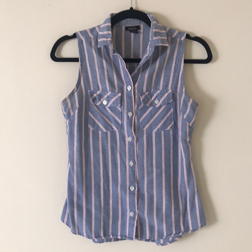 Rue21 Blue & pink striped sleeveless button down